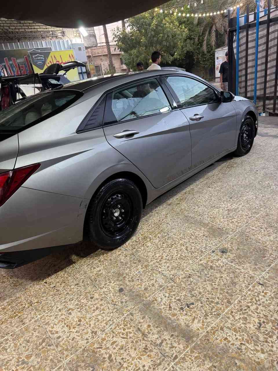 النترا 2022

 رقم بغداد هدية 2026

 يعيد2029

 تحويل ثاني يوم

 وارد دخول جديد

 وضع الشركة

 ماشيه 65 الف جديده بدون اي عيوب

 حادثه بنید فقط بدون ايرباك وراجع بارد قليل

 ایرباكات سليمة بالكامل

 باقي اجزاء كفالة السيارة لا صبغ ولا تغيير

 صورة الحادث بالمنشور

 مواصفات

 بصمة للتشغيل بعد

 بصمة ابواب

 شاشة كبيرة

 كار بلي

 رادار امامي

 ورادار الخلفية

 ورادار جانبي

 مسار محدد

 قياضه ذاتيه

 تنبیه الخروج عند المسار

 لدن نهاري

 لايت زنون بلادي

 فول تحكم ستيرن

 كير اوتو + عادي !!

 3 انظمة القيادة الذكية.  نورمال سبورت

 تنبيه اهتزاز بلستيرن

 السياره عليها ده شمة ارضيه وتنتة وسباقات سفاري جديدة
*********** بغداد قضاء المحموديه
