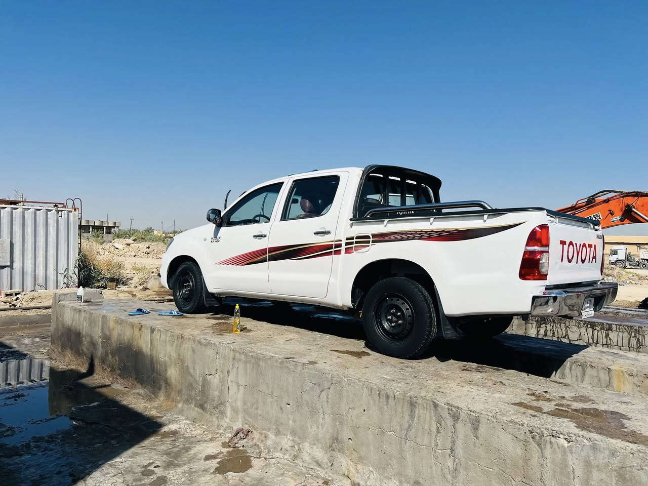 سلام عليكم سياره للبيع فلاونزه 2008 سياره مكفوله كفاله عامه كير ومحرك وصدر وتخم تاير رقم قادسيه لسعر 145 وبيها مجال مكاني سياره المحموديه رقم الاهاتف ***********.       ***********.
