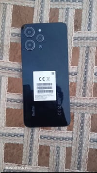 ريدمي ١٢ • ٢٥٦ • نظيف جدا