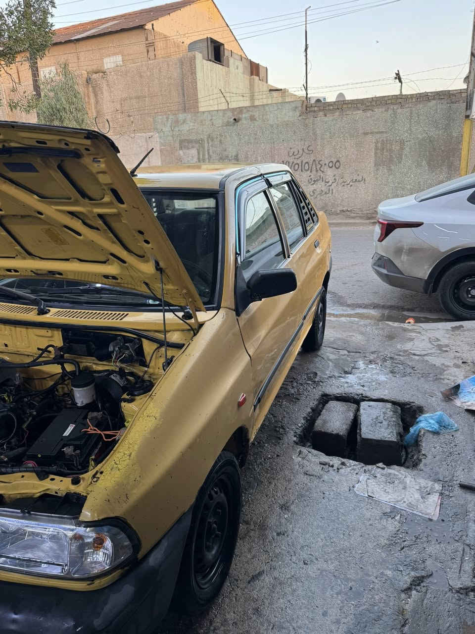 سلام عليكم سايبه موديل 2009 نضيفه جدآشواصي مكفوله بدون اي ضربه اوصبغ سنترلوك صدرامامي خلفي تخم تاير كله جديد كهربائيات كلهه شغاله رقم انكليزي سنويه وهزه جديده مصفره هيئه وغرامات بيهه تبخير بصيط كلش مكينه خير من الله السعر21وبيهه مجال باسمي السياره مكاني بغدادالجديد***********
