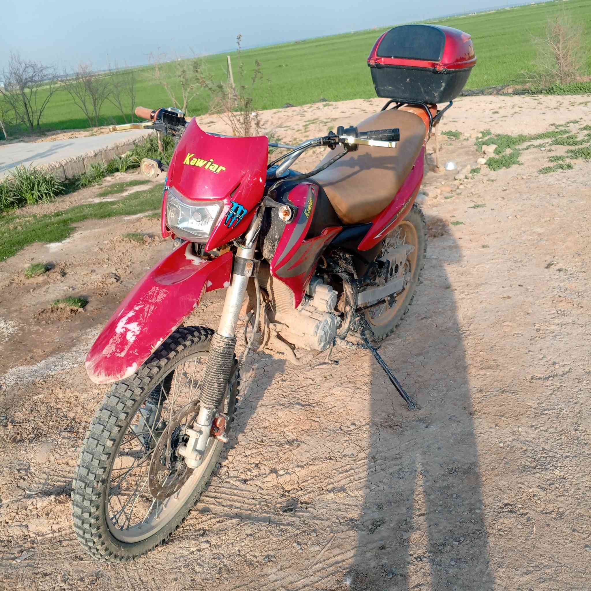 للبيع مأطور قفاز موديل 2021 السعر 750 الف وبي مجال 

***********
***********
