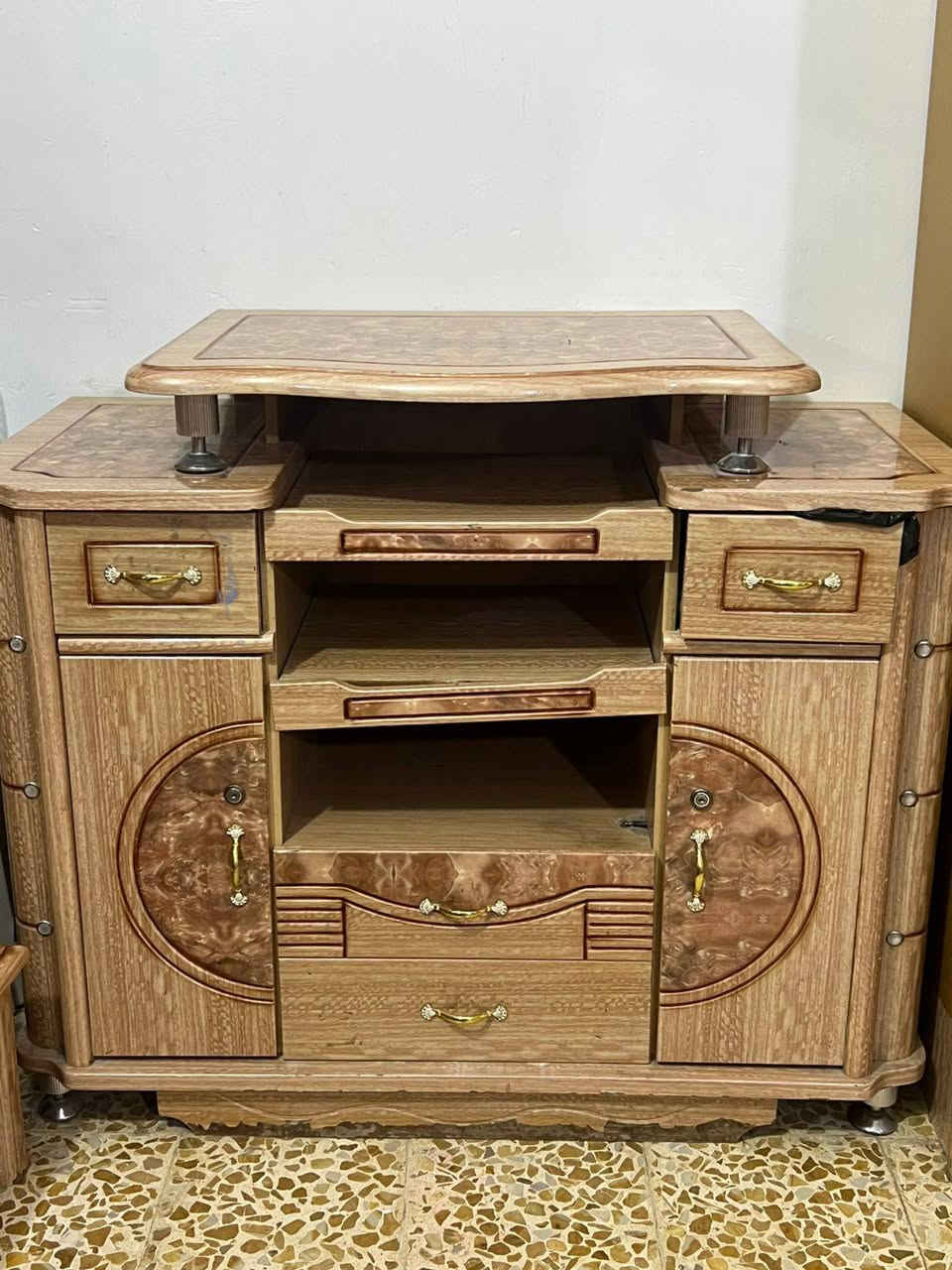 للبيع مكان بابل و سعر 150  غرفه ماليزي و شراي يطب خاص


**إذا كنت صاحب هذا الإعلان وتريد حذفه لأي سبب، رجاءا أرسل رسالة إلى الدعم الفني**