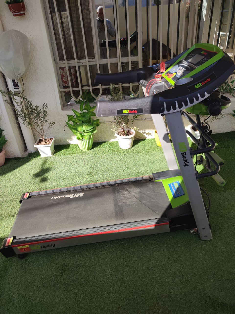 جهاز جري للبيع السعر 190 الف وبي مجال جهاز نظيف 
بغداد
***********
