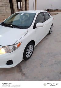 كورلا 2012  واردكندي  سياره كلين  محرك جديد  طخم تاير جديد ماشيه 121ال...