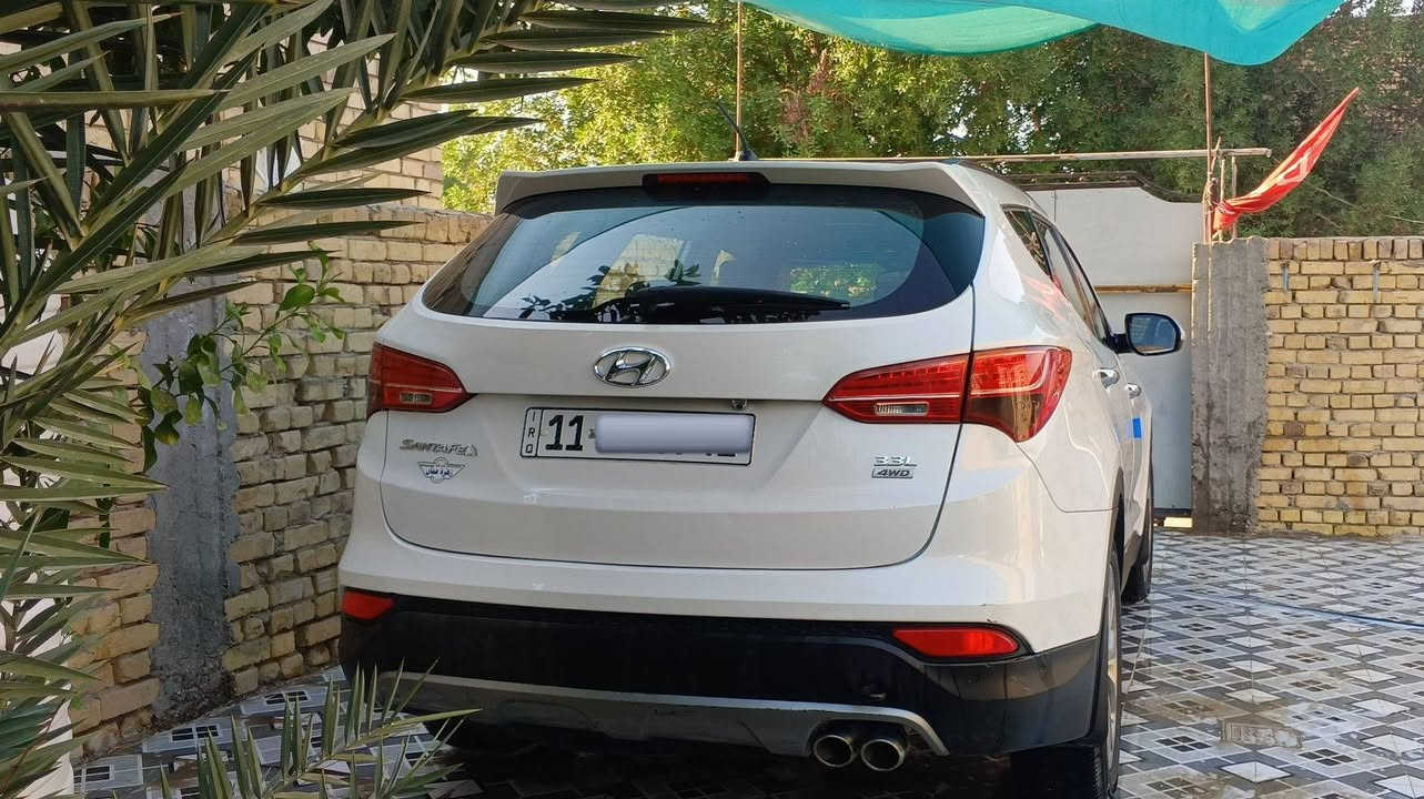 السلام عليكم 
سنتافي للبيع موديل 2015خليجي رقم بغداد  نكليزي باسمي تحويل مباشر  مكفوله كفاله عامه من التبديل والصبغ  مكينه وكير كفاله
المواصفات مكينة 6 سلندر 
بصمه تشغيل/ 7 راكب/ 3 قطع تبريد 
وباقي المواصفات معروفه 
رقم الهاتف/***********
