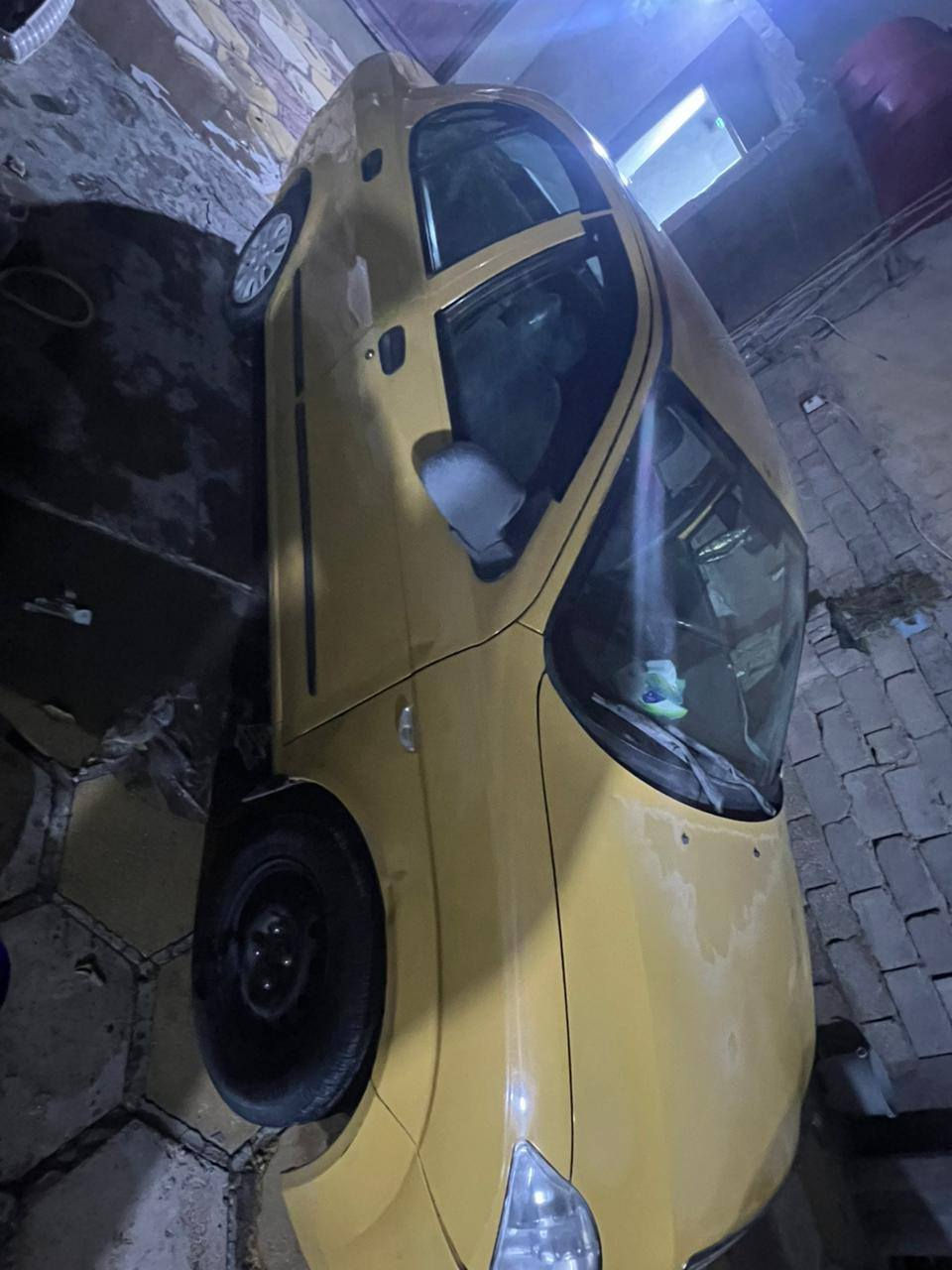 السلام عليكم طيبه موديل 2016 مكفوله من الصبغ والتبديل بيهه بارد قليل مكينه كير كفاله تبريد منظومه جديده شادهه وتخم تاير باتري جديد ما بيهه اي نقص گبل للشارع مكاني كربلاء ***********
السعر 47
