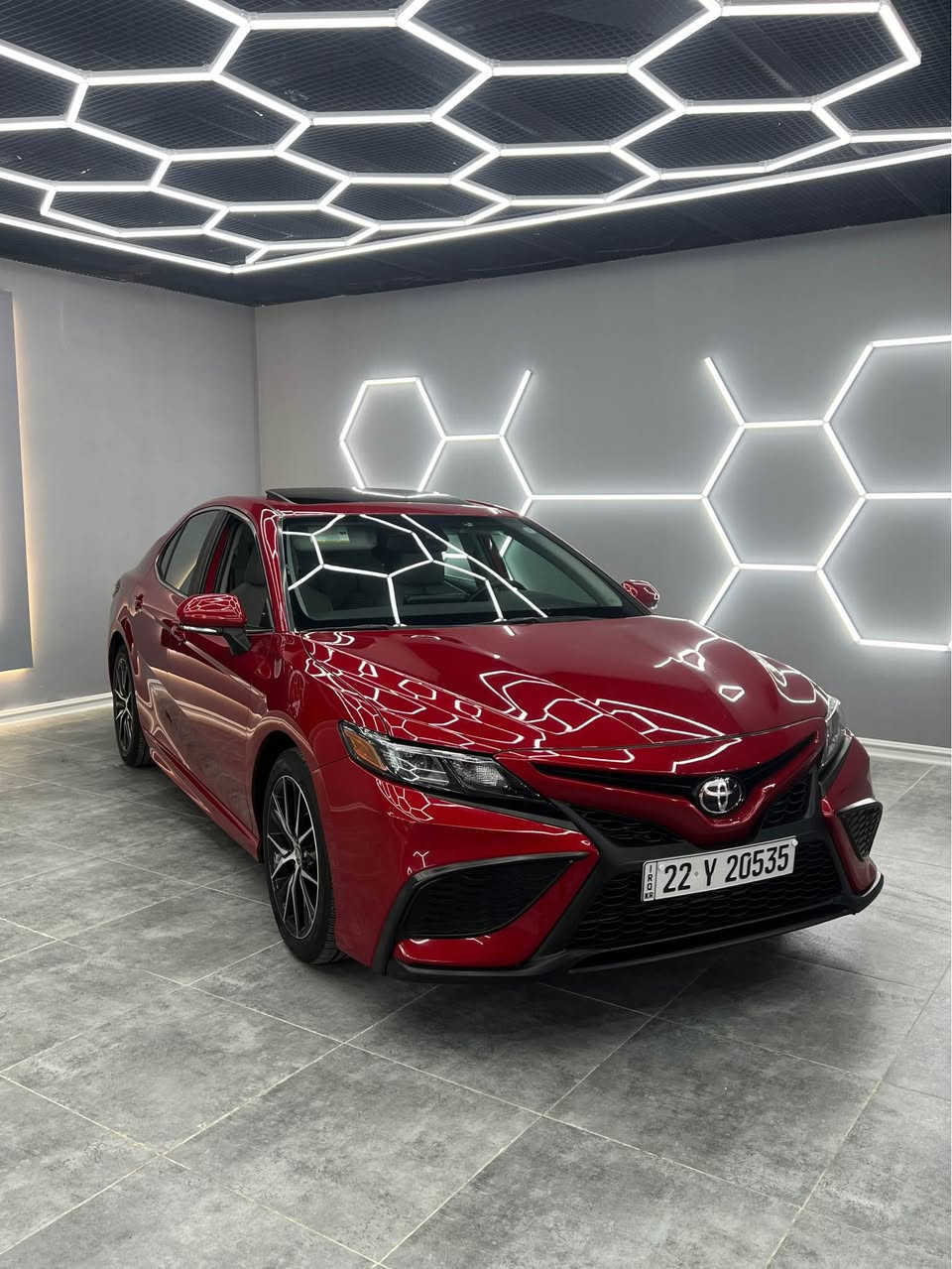 TOYOTA CAMRY 2024 SE PLUS

🔹الضرر جاملغ خلف سايق تعديل بارد فقط..بدون صبغ بدون ايرباك.. 

مكان السيارة : كركوك
الموديل : 2024
اللون : احمر  
المحرك :  V4 سلندر 2500
العداد :45 ميل حقيقي 
عدد المفاتيح : 1
لوحة السيارة  : اربيل 

📞 *********** 📞

🔹المواصفات فول الفول…🔥
 - رادار امامي ، رادار جانبي  
 - فتحة سقف سلايد
- مقاعد امامي تدفئة
- حركة مقاعد كهربائي 
- بصمة ابواب 
- لايتات زينون
- مقاعد جلد لون ابيض 
- انظمة قيادة sport.eco.normal
-مراية الوسط تعتيم اخضر
-استيرن هيتر 
-شفتات استيرن
-تشغيل عن بعد
-دخول ذكي
-مثبت السرعة
-المودات والأمور الصوتية
-حساسات ضغط اطارات
-نظام مانع اصطدامات 
-نظام مانع انزلاق
-نظام تحذير خروج من مسار

🔹استفسار عن تفاصيل والسعر  اتصال او مراسلة 

📞*********** 📞 كركوك, العراق
