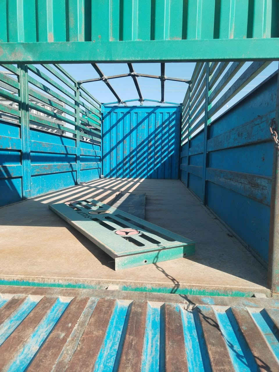 البدي للبيع ابريص ٤ ونص ***********
