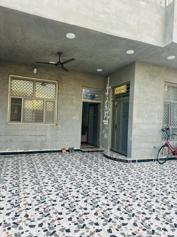 السلام عليكم 📞0770239058📞علي الحمداني

🔴متاح بيت 🏠 للبيع المساحه250 طابقين "⚫️

🔵بناء حديث شغل درجه اولى 🟢

🟣 محتويات البيت🟤

🟡الطابق الأول استقبال مطبخ حار وبارد غرفتين نوم  🌑 مجمع صحيات منور⚪️

🟤الطابق الثاني صاله جبيره 3غرف نوم سطحين 

                     ⏱️موقع دور الزراعه الثانيه⏱️

معتز الحمداني 📞***********📞
