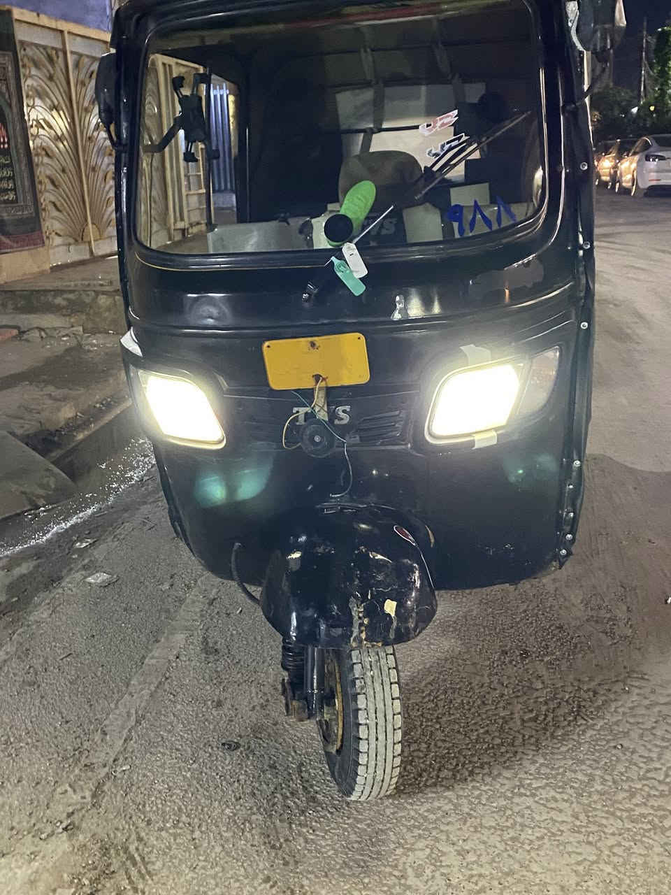 تي في إس 2017 مستعجل ع بعيتها مكاني بياع شرطه الخامسه بيها خياس واحد ليكدام اوراق كامله سعر 2700بيها مجال 
مو شراي لتعبني ولتخابر ***********
