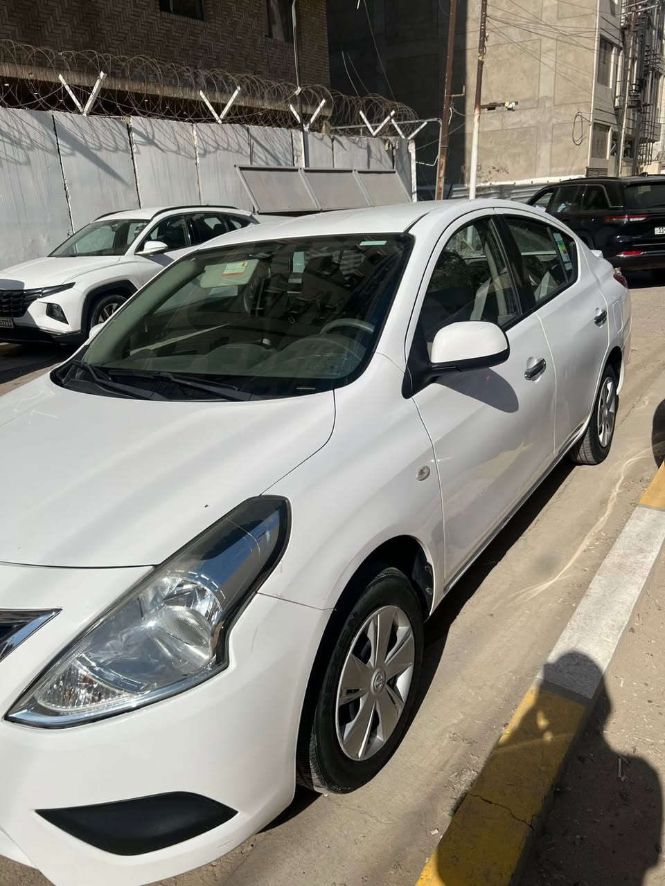 سان صني 2019 
ماشيه 61 الف 
مابيه صبغ ولا قطعه بس دعاميه 
105 $ 
 موقعه بغداد العامريه 
‭0788 684 2607‬
