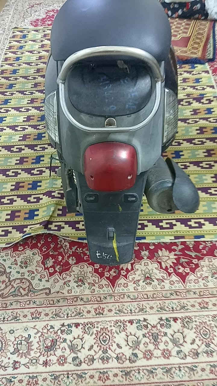 السلام عليكم دراجه لبيع بوليس كفاله عام مكينه خير من الله كهربائيه كله شغاله السعر ٧٠٠ وبيه مجال اتصل واتساب فقط ***********
