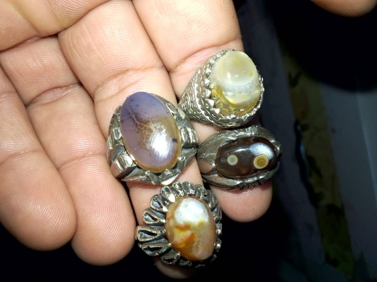 تواصل معنا وتساب 
و خاص


**إذا كنت صاحب هذا الإعلان وتريد حذفه لأي سبب، رجاءا أرسل رسالة إلى الدعم الفني**