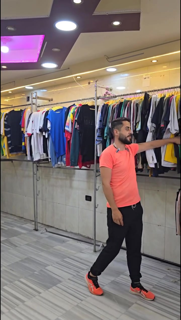 الحمد الله والفضل لله نجبرت بضاعة العرض وبلشنا بتشكيل جديد بضاعة العيد ورح تشوفو للعيار نشالله 
عروض مميزة داخل الصالة
يوجد بيع جملة 
للتواصل
0937158832


**إذا كنت صاحب هذا الإعلان وتريد حذفه لأي سبب، رجاءا أرسل رسالة إلى الدعم الفني**