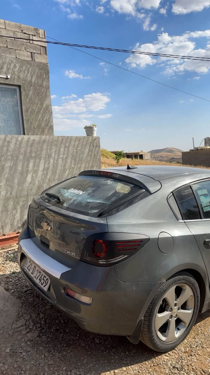 Shoflet cruze 2012 

مەکینە : 1.8
فول فول بەس سڵاید نیە تەحدید سورعە سوکان ڤۆلیۆم پێشو پشت حاسە ئاوێنە کارەبا تەبرید مەزبوت سەنەوی بەسەرچوە 300 هەزار غرامەی تیایە دوای معامەلە ئەیگێڕمەوە ۳ پارچە بێ ناو گرتن لای سایەق 

لە سلێمانیم  
***********

56 معامەلەیەکی کەم
