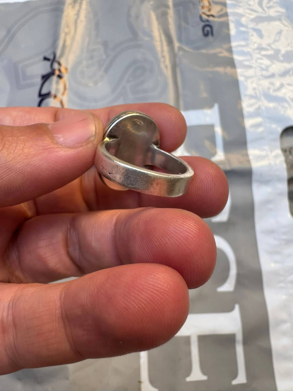 يماني اصفر مخطوط الحرز المسبع وطلسم شرف الشمس
السعر 90 الف 
***********
الامين الثانيه يوجد توصيل 
قياس 23
