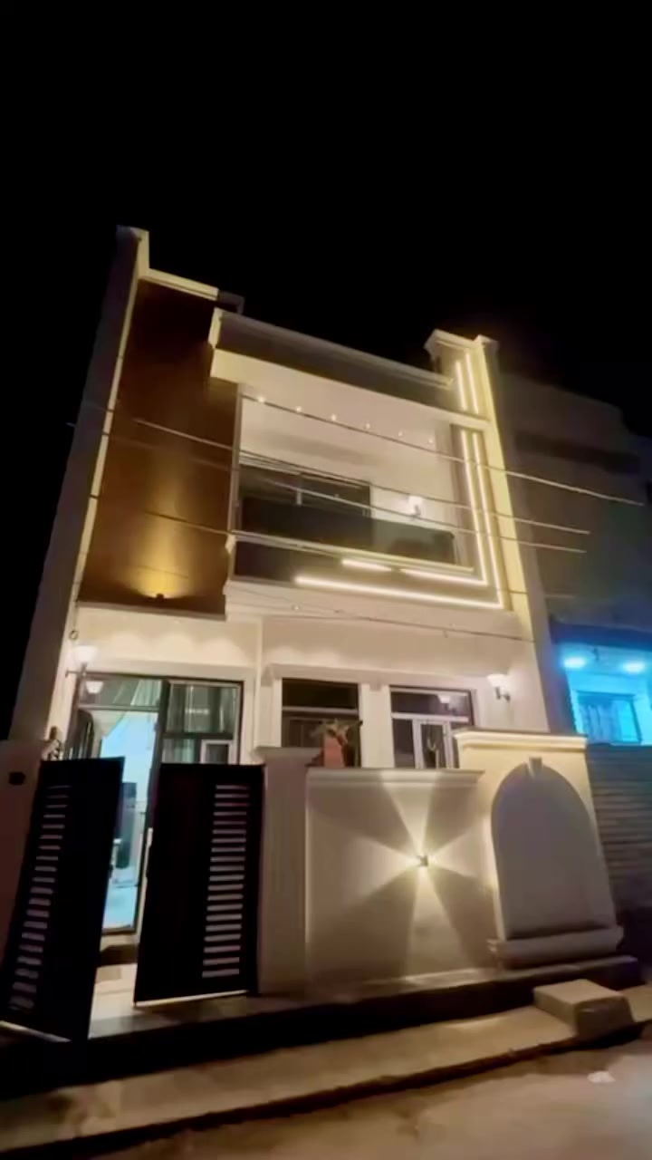 دار حديث للبيع مساحه 100متر طابو زراعي سند 25
 واجهه 6 متروانزال 15متر بناء طابوك درجة اولى 
يحتوي على ثلاثة غرف نوم وصاله ومطبخ وحمامات وحولي العنوان بغداد الكرخ منطقة الدوانم نهاية شرطه الخامسه
 قرب البياع والسيديه
 استفسار اتصل على الرقم 
***********يوجد واتساب
