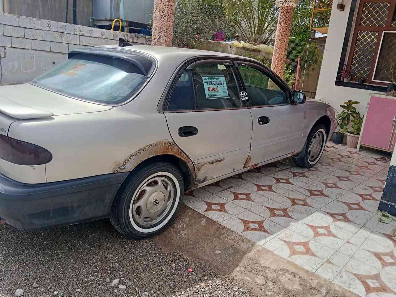 السلام عليكم اخواني الاعزاء سوناتا موديل 94 رقم دولي سنويه لغايه 30 اخواني السياره مسمكره مثل ما تشوف فقط رشه خفيفه والباقي كفاله كامله ما بيها اي نقص تبريد تدفئه كير عادي مكينه حجم 2000 كهربائيات كلها فول لا يزنون مسجل شاشه كاميرا اربع سماعات اريال كهرباء تخم تاير صدر خلفه امامي فول جام اربعه شغال اخواني السياره مال جناي للامانه ترايك وين ما تحب السعر 46 وبيها مجال حق جيتك العنوان ديالى بعقوبه قرب مديريه المرور اتصل بالرقم مدلل ***********
