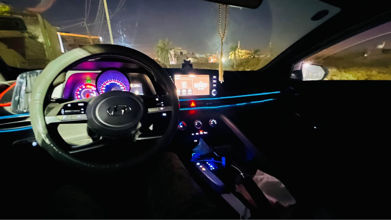 السلام عليكم 
للبيع فقط النترا 2023 خليجي فول مواصفات 
بصمة تشغيل
بصمة ابواب
تشغيل عن بعد
فتحة سقف (تنته)
وباقي مواصفات الالنترا
رقم أربيل الجديد
بيها ضربة بالجاملغ الأمامي خفيفة ومصلحه ع البارد وضربه بالجاملغ الخلفي شبر باقيه مامصلحها والصبغ ماطايح وترجع ع البارد 
العنوان البصرة شط العرب الجزيرة
*********** Singapore
