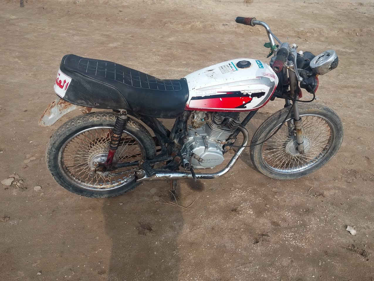 السلام عليكم دراجه للبيع 4 قير موديل 19 دراجه نظيفه خير من الله مكان الدراجه بابل حمزه الغربي منطقه العوادل السعر 125,000 وبيها مجال والله متوازي على بيعتها ما متواجد على الفيس شرايد اتصل بيه خير ويتدلل هذا رقمي***********
