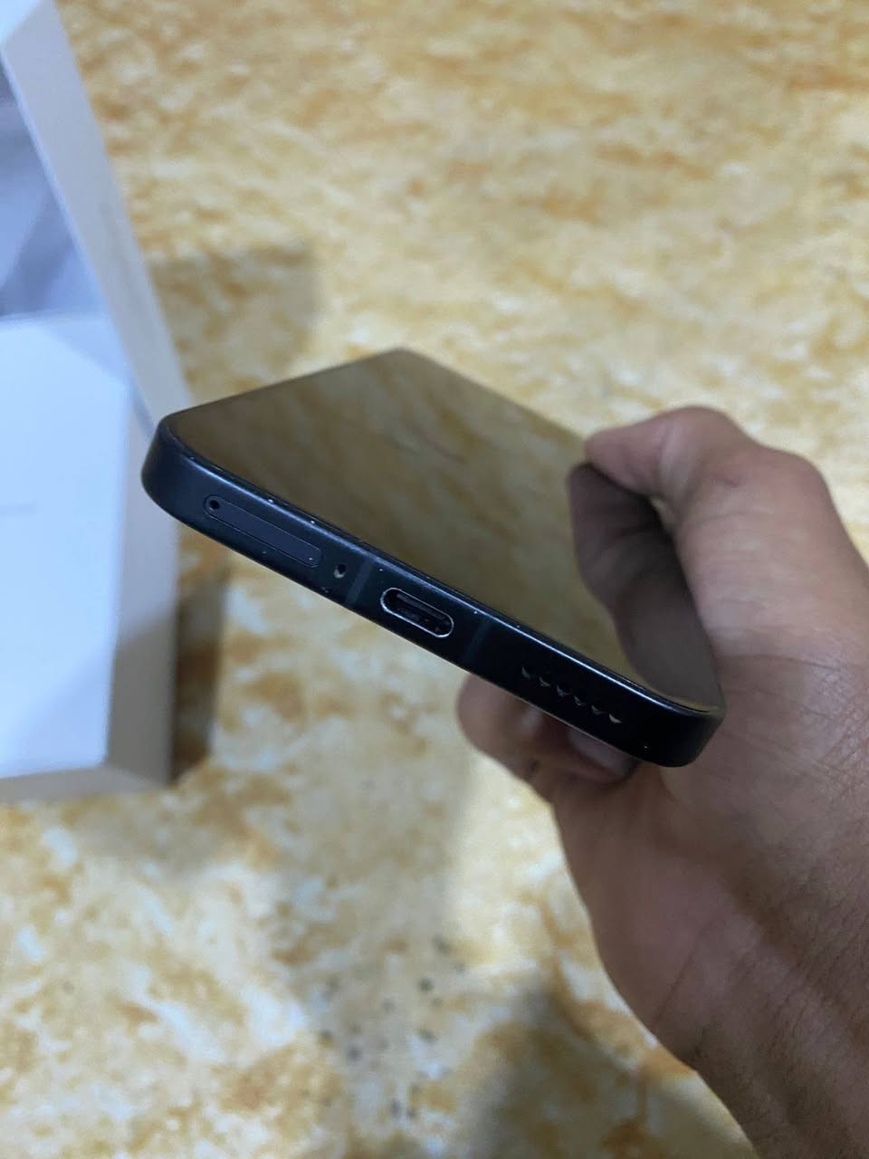 سلام عليكم 
جهاز شاومي تي 15 برو 
Xiaomi T15 Pro
 للبيع بعدو جديد مستخدم قليل مع الكارتون والشاحنة الأصلية 
سعر 700 قفل 
تواصل واتساب ***********
