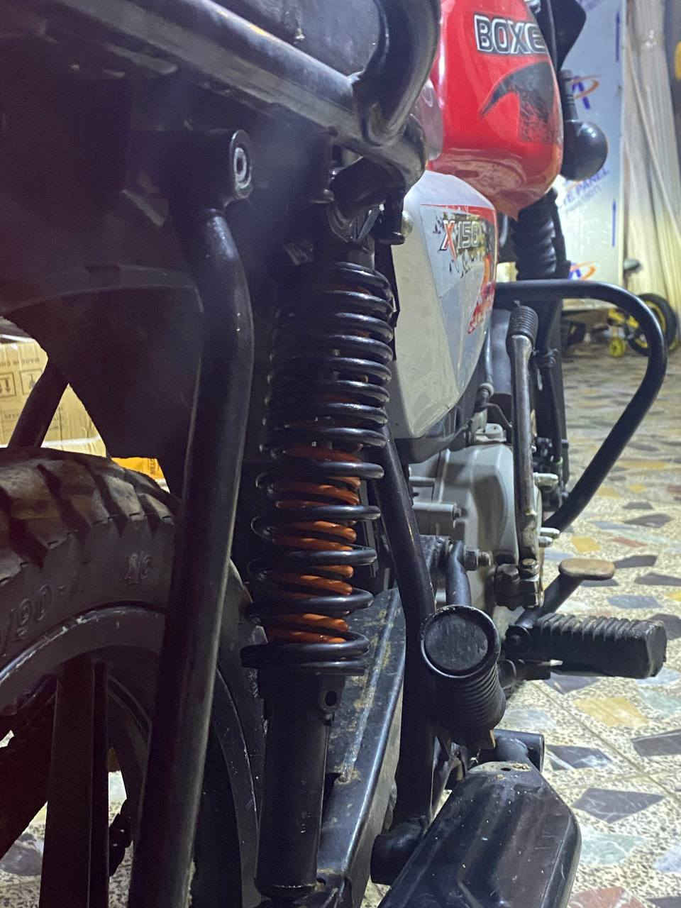 السلام عليكم شباب بوكسر جبلي سنويه بيها وكاله عامه مديل ٢٣بيها خيط تبخير بيها بس


**إذا كنت صاحب هذا الإعلان وتريد حذفه لأي سبب، رجاءا أرسل رسالة إلى الدعم الفني**