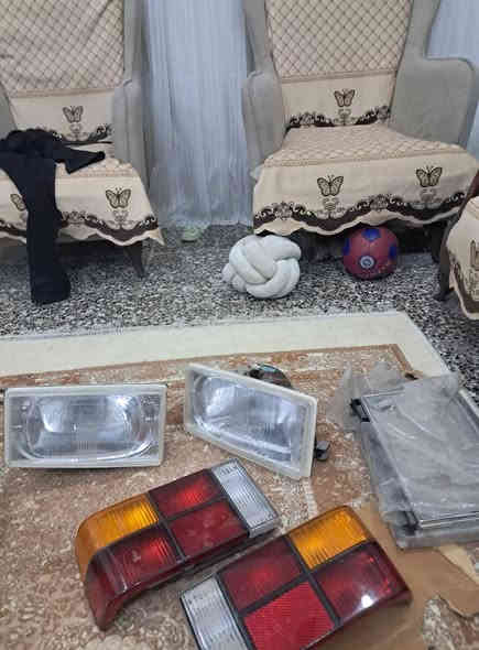 للبيع بكلايت عدد زوج اصلي شركة فالفو  زاد زوج ليت اصلي شركة زاد زوج عطر ليت الغراض جدد بل كارتون مامستعملات مكاني بغداد رقمي ***********
