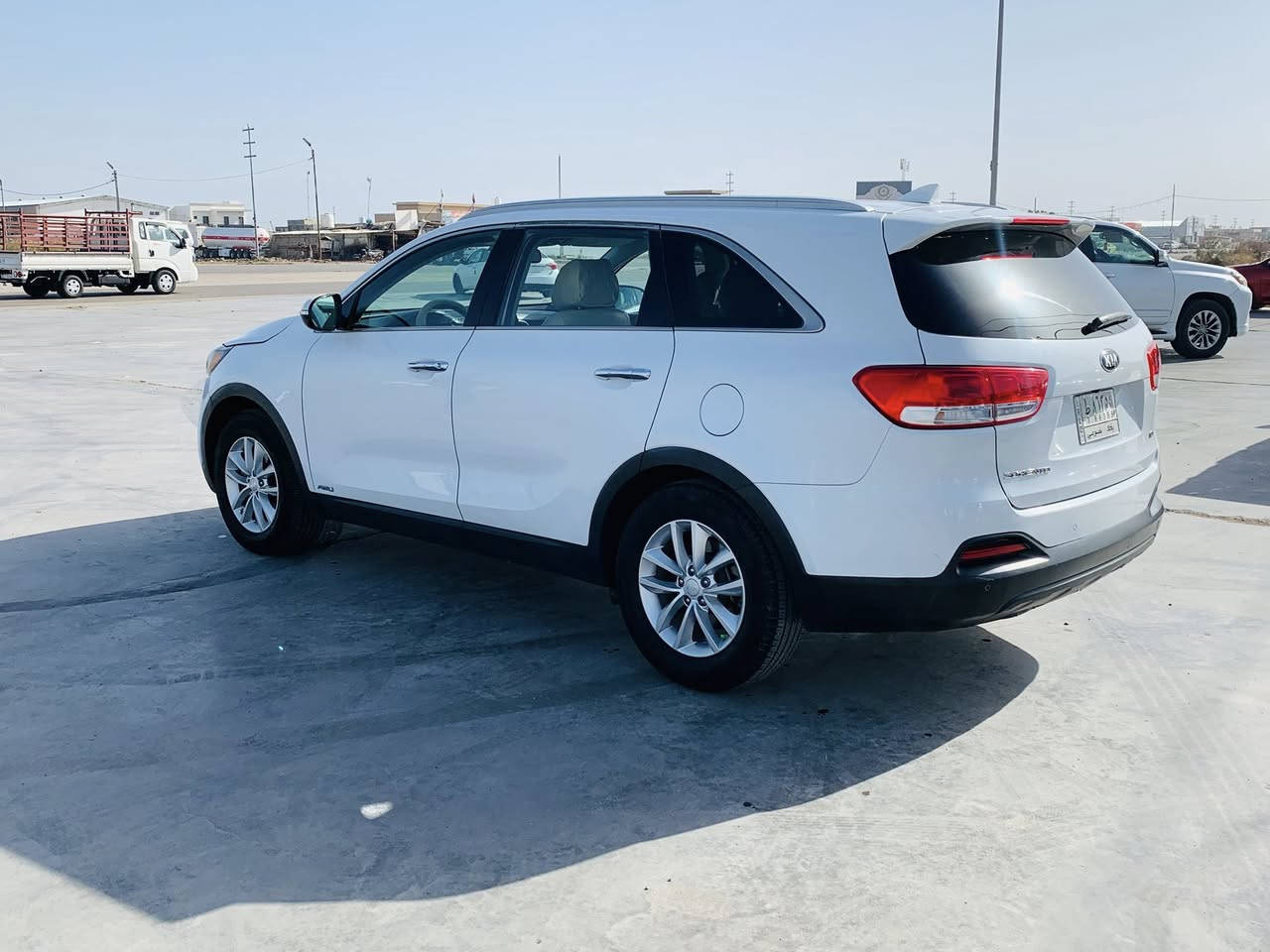 السعر جدآ مناسب والسياره جدآ نضيفه وبل عافيه عله الياهذها اقره المنشور  سورنتو 2017
رقم بغداد اهم شي بغداد 2400 حجم المكينه جدآ نضيفه المكينه والكير سياره ماشيه 73 ستخدام شخصي تخم تاير جديد صدر جديد السياره مامتعوبه خير من الله من ويل كب فقط قطعه وحده بنيد بدون دواخل بدونايرباك كله سليم فقط بنيد السعر 160 وبيها مجال السياره عئليه وتحويل مباشر *********** اعذر من الخاص اتصال واتساب
