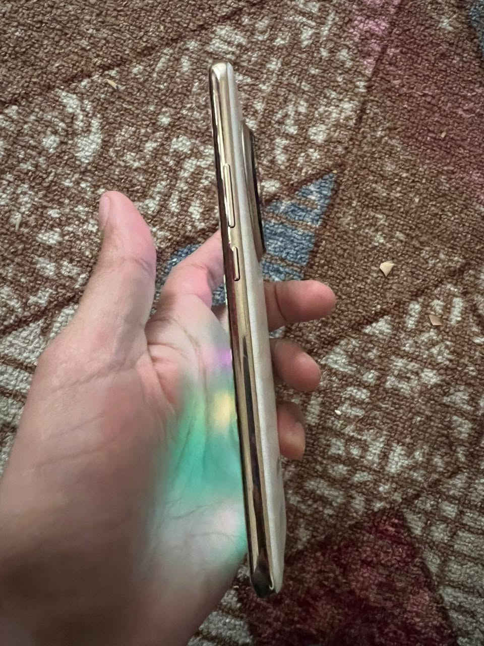 السلام عليكم ريلمي 14 برو بلس الابيض جديد زلغ مابي ذاكرة 512
ورام 12 الكامرا 200 ميكا بكسل الكامرا مالته عضيمة 
يتغير لونه بل جو البارد يصير ازرق 120 فريم
رايده 450 
مكاني بغداد حي اور 
***********
