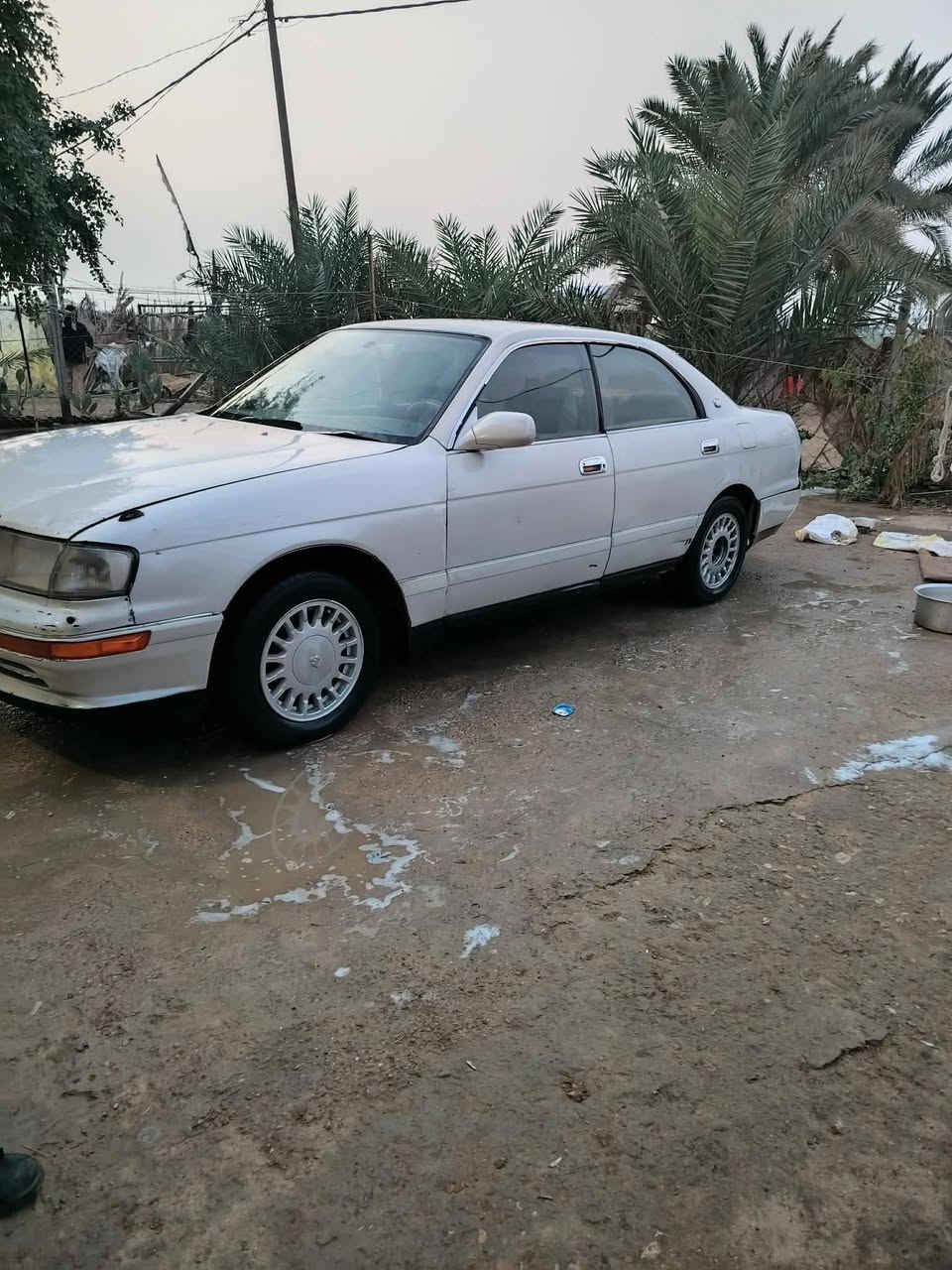 سياره للبيع نوع كروان بطه موديل 1993 رقم نجف الماني  گصه قماره المالك في الكوفه النجف ناحية العباسيه الاتصال والاستفسار على..*********** ...السعر 38 ورقه بيهه مجال قليل
