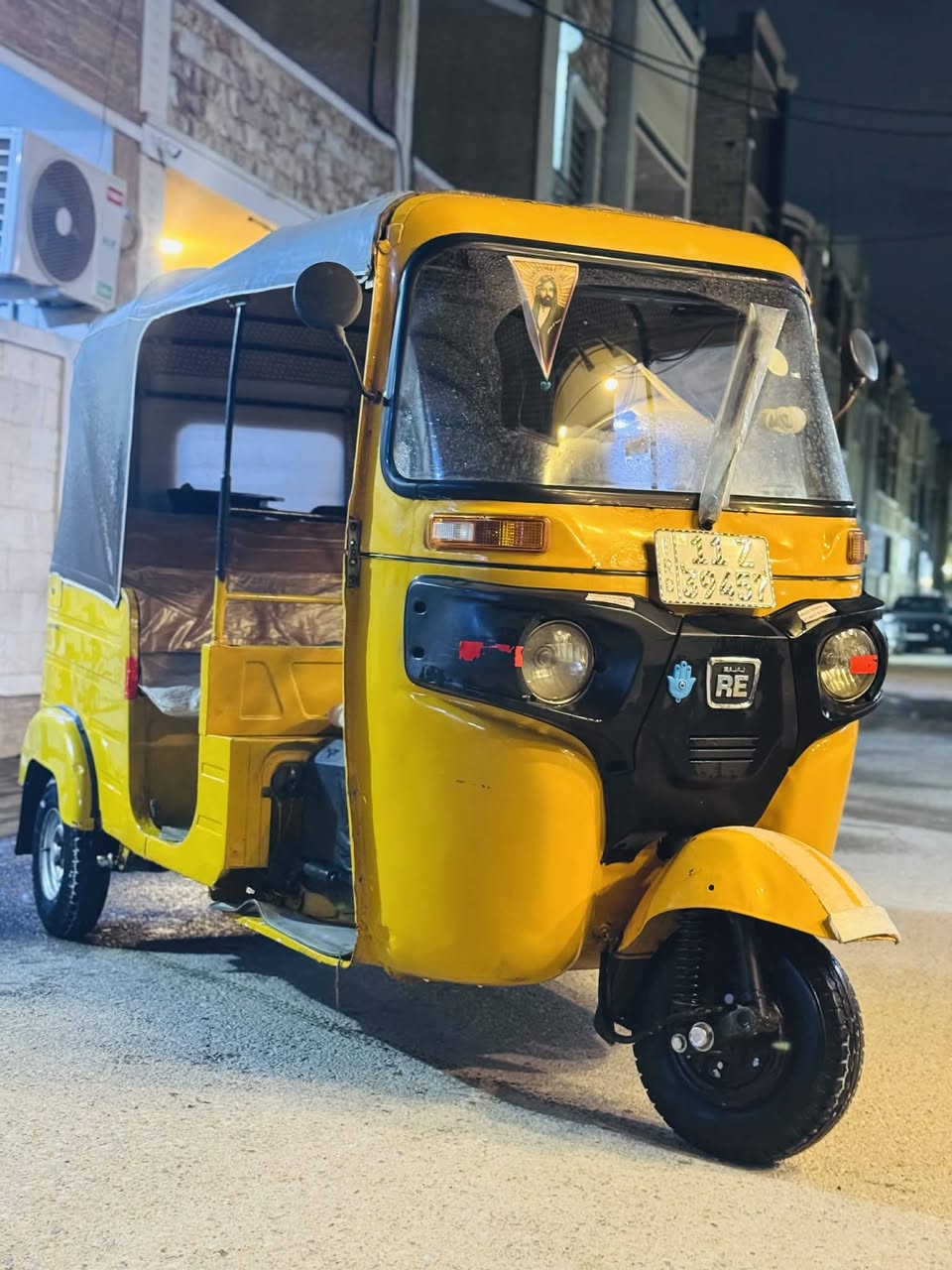 سلام عليكم تكتك 19 البيع شهر 11 رقم سنويه مكان فلكه حي النصر سعر 5600 بيه مجال حك جيه معمر دوس وبيه بل الغد هم معمر مرشوشه ***********
