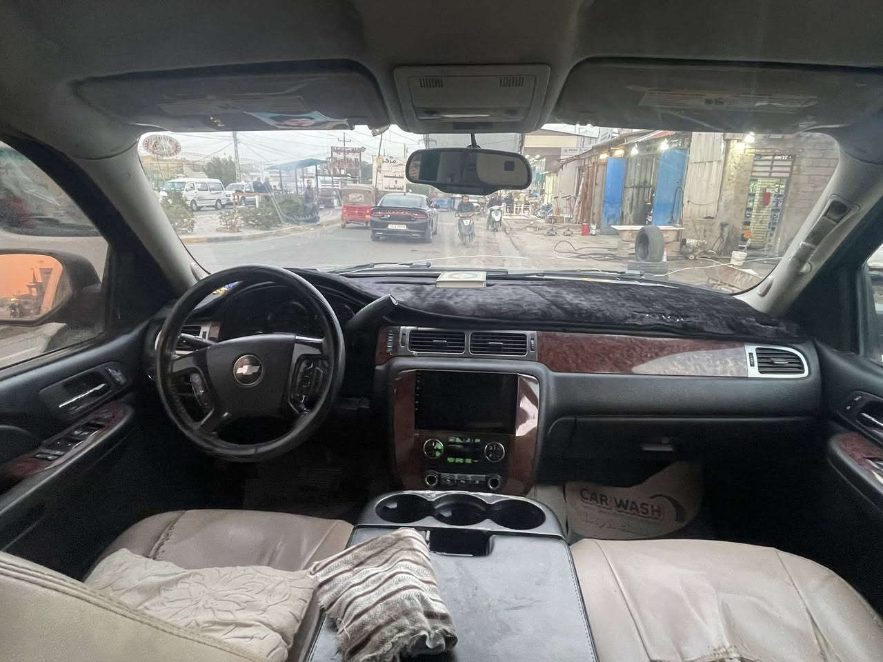 السلام عليكم تاهو أدوات موديل 2009 مكفولة  كص سرقة وعشائر  كير ومكينة نضيفة عنوان بغداد الحسينية سعر 70$ ***********
