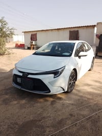 كورولا هايبرد • ٢٠٢٥ • ١٢٠٠٠ كم