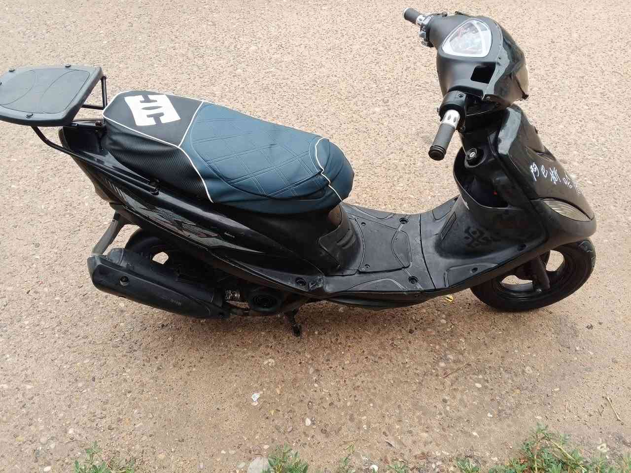 سلام عليكم دراجه ماكس للبيع سعرها 550الف وبيها مجال مكاني قضاء المدينه هوير وهذه رقمي ***********
