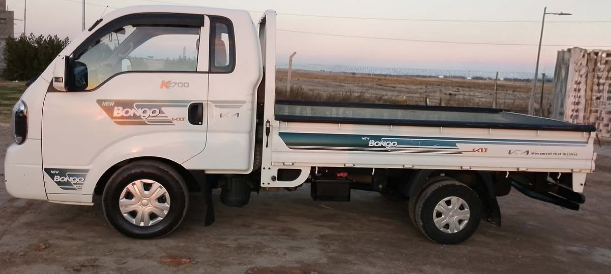 للبيع كيه حمل موديل 2021 مكفوله كفاله عامه سياره جديده بمعنى الكلمه 
تبريد تدفئه كير محرك شاصي رقم شاصي كلها كفاله
رقم قادسيه 
المكان ديوانيه 
السعر 138وبيها مجال 
***********
