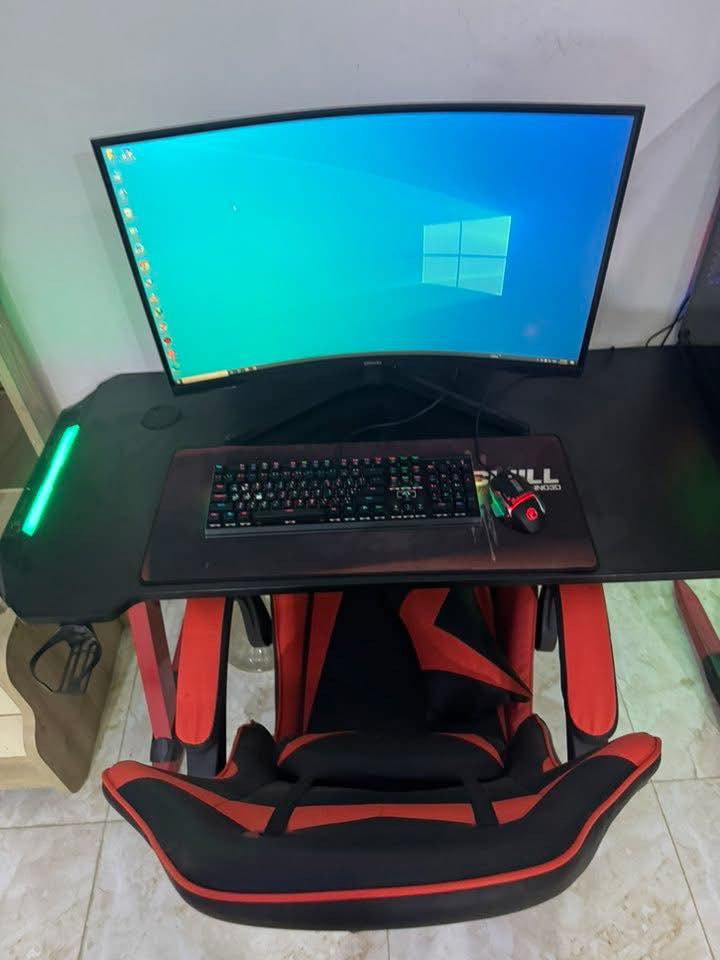 السلام عليكم ورحمة الله 
كباتن عندي هاي التجميعه للبيع سعر (900 الف)
تفاصيل :

AMD Ryzen 5 3600x 6-Core Processor RGB

NVIDIA GeForce RTX 2060 SUPER (8 GB) RGB
Ram 16*2 G

Storage 1 TB
الشاشه تفاصيله واضحه بالصوره قياس 32in مقوسه 

كيبورد كيمنگ RGB+ماوس احترافي RGB 

ميز RGB جديد
 كرسي جديد
التجميعه كلش كلش نضيفه واستخدامه حيل بسيط 
عنواني الناصريه بالمركز 
هاتف :***********
هاتف : ***********
يتوفر توصيل الى كل المحافظات🫶🏻
