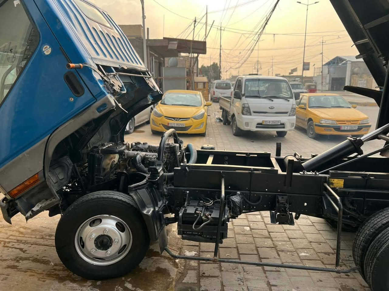 سلام عليكم كنتر دبل شاصي قلااب بلادي موديل ٩٦ مكفوله وجديده  مكانه بغداد مدينه الصدر   اخوان مكلف بنشر مكلف بنشر الاستفسار اتصلو عل رقم ***********.     *********** سياره  رقمه بصره.
