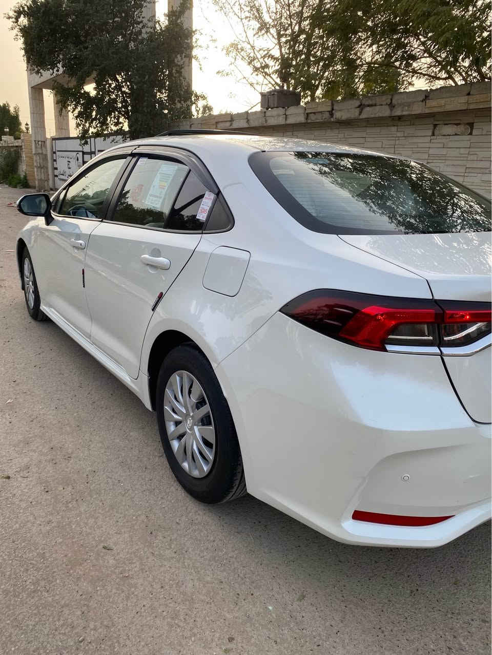 سلام عليكم
كورلا 2020 خليجي بانزين اصلي مكفولة من صبغ بيه بارد 3 مكانات                   وبيه رصعات خفيفه شركة ساز   
رقم اربيل الجديد
باسم عربي موجود بغداد  
مواصفاتها
محرك 2000
منضومة زينون 
حساس امامي خلفي 
بروجكتر 
تحكمات ستيرن جهتين
كاميرا 
تبريد قطعتين 
ايرباك
نظامين قيادة sport و normal
نظام Eco لتقليل صرف البنزين 
مداخل ABS عدد 4 
ملاحظة 
السعر 150 وبيه  مجال بسيط
مكاني بغداد حي العامل  
الرقم *********** بغداد, العراق
