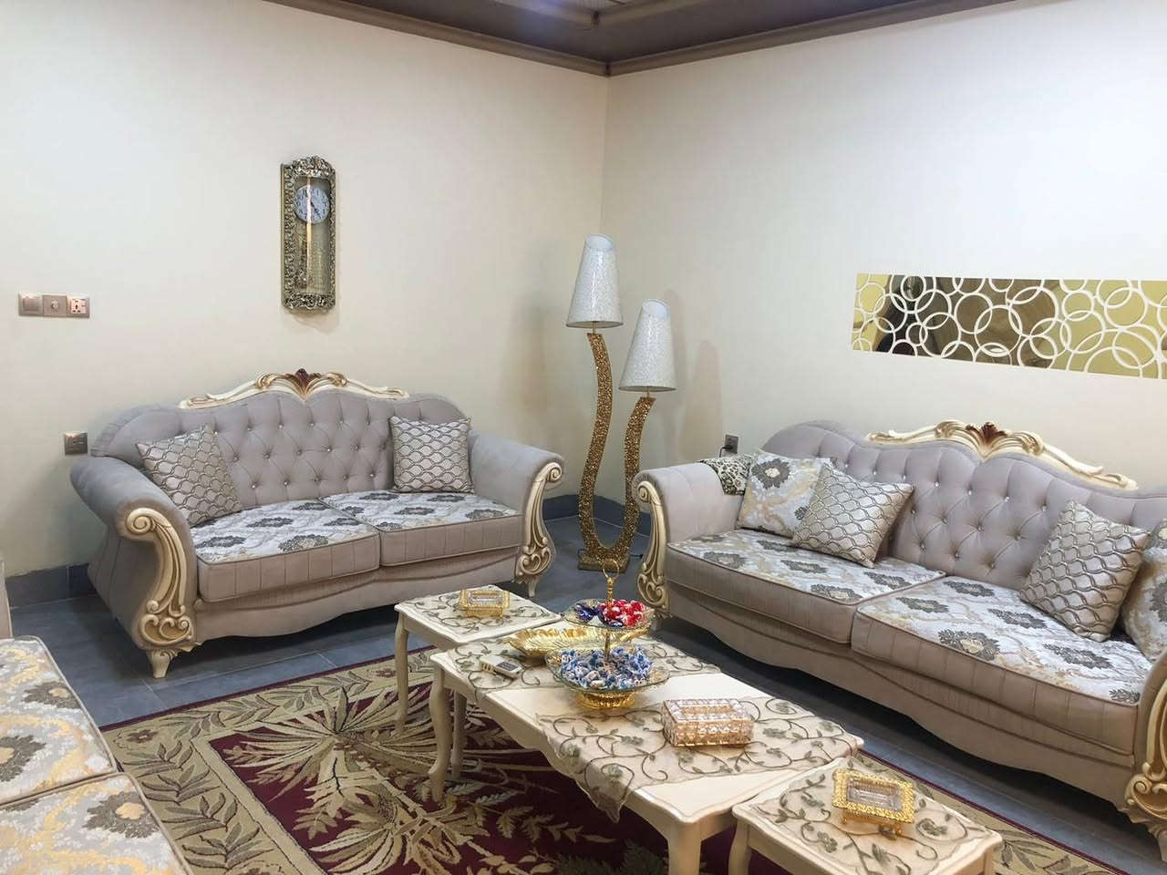 دار للبيع 200 متر طابقين موقع مميز جداً

محتويات البيت/ 4 غرف نوم و هول و استقبال و مطبخ حار و بارد و صحيات و كراج 

الموقع/ مجمع مودرن ستي خلف محطة عقبه بن نافع 

السعر/ اضغط الرابط  https://t.me/AlFayslrealestate***********/3301
_________________

للاستفسار مراسله الصفحة على 
الرسائل الخاصه 

‌‎او الاتصال بالارقام⬇️📞 
***********
***********

او زيارة ⬇️⬇️⬇️

(( مكتب الفيصل))

📍 كركوك/ نهاية شارع القدس /
(مجمع فلوريا) قرب من مصرف اهلي العراقي 

او 
مشاهده صفحات المكتب على 

(فيسبوك) https://www.facebook.com/profile.php?id=100066592845440&mibextid=LQQJ4d

(تلكرام) https://t.me/AlFayslrealestate***********

(انستكرام) https://instagram.com/al_faisal.iq

 ___
‌‎🏡 الفيصل للعقار_AL FAYSAL 🏡
‏AL-FAYSAL (Real estate & Contracts)

* نستقبل جميع عروضاتكم السكنية 🏠 والتجارية 🏡 بكافة مناطق كركوك

‌‎
