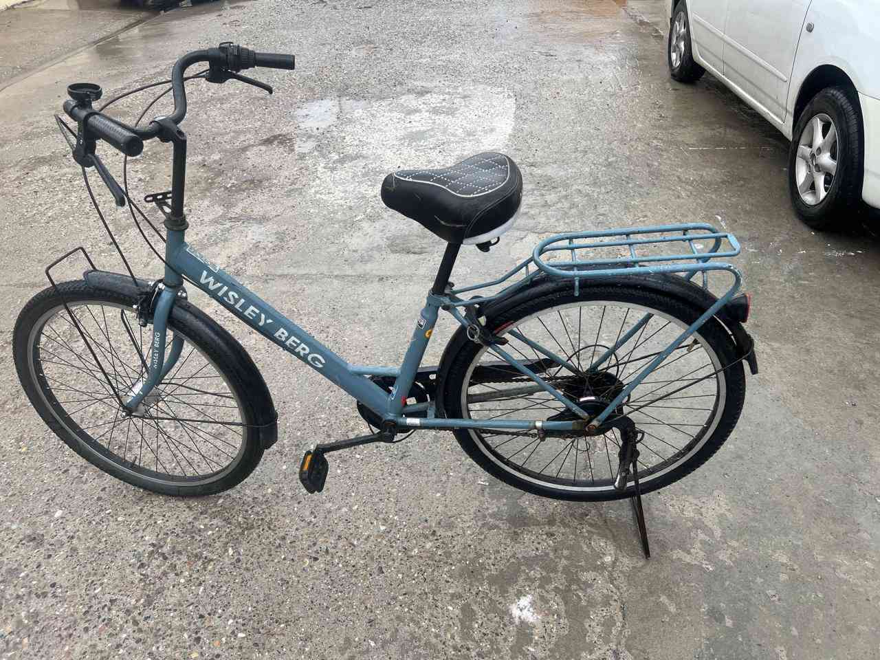 بايسكل للبيع حجم 26 سته گير حساس السعر خاص 
رقم الموبايل :***********
