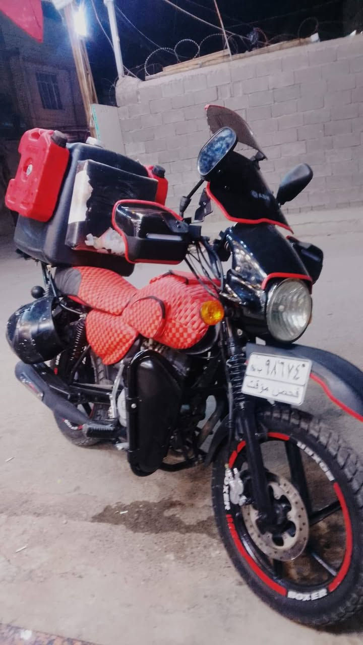 كفاله عامه
مكينه برغي ما مطخوخ بيهة 

سعر 1500 

*********** 

اورقهة بل كمرك كبل تاخذهن وتروح ترقم كبل 

اتكفلك اصوليات 

عنواني بغداد قريب عله مدينه الصدر عبيدي
