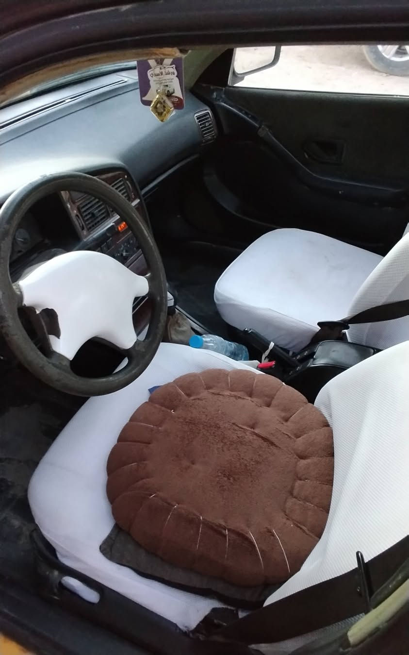 السلام عليكم سياره للبيع بيجو بارص موديل 2015 جير ومكينه مقفولات بسعر 32 وبيها مجال مكان السياره كربلاء ***********
