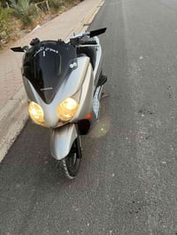 فورزة • ٠/١٠ • زينون