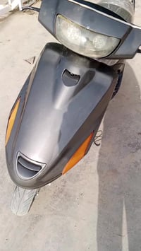 هاي دراجه البيع مكفوله من كلشي وسعر خاص وهاذه رقمي 07870381391