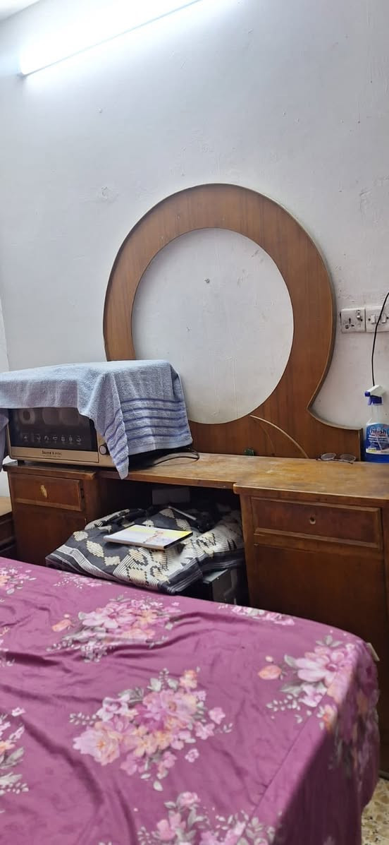 غرفه صاج  كامله نقص بس الزاويه يرادلها بس شويه ترتيب 400 وبيها مجال


**إذا كنت صاحب هذا الإعلان وتريد حذفه لأي سبب، رجاءا أرسل رسالة إلى الدعم الفني**