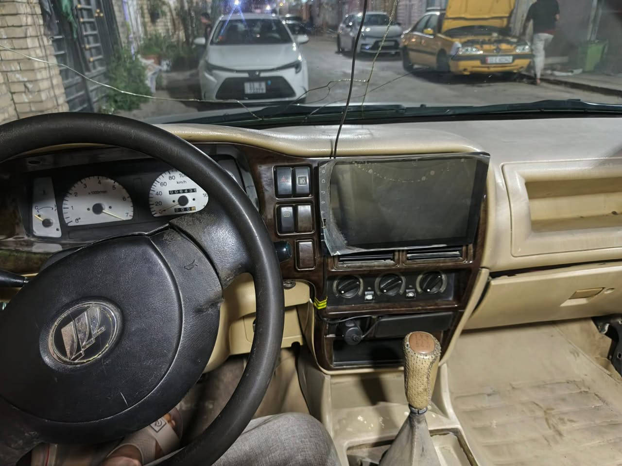 بيع أو مراوس سياره جنبي موديل 2006 كير ومكينه بلاد جديد صدر جديد تخم تاير تبريد شغال السعر38 وبينه مجال العنوان الشعب رقم الهاتف***********
