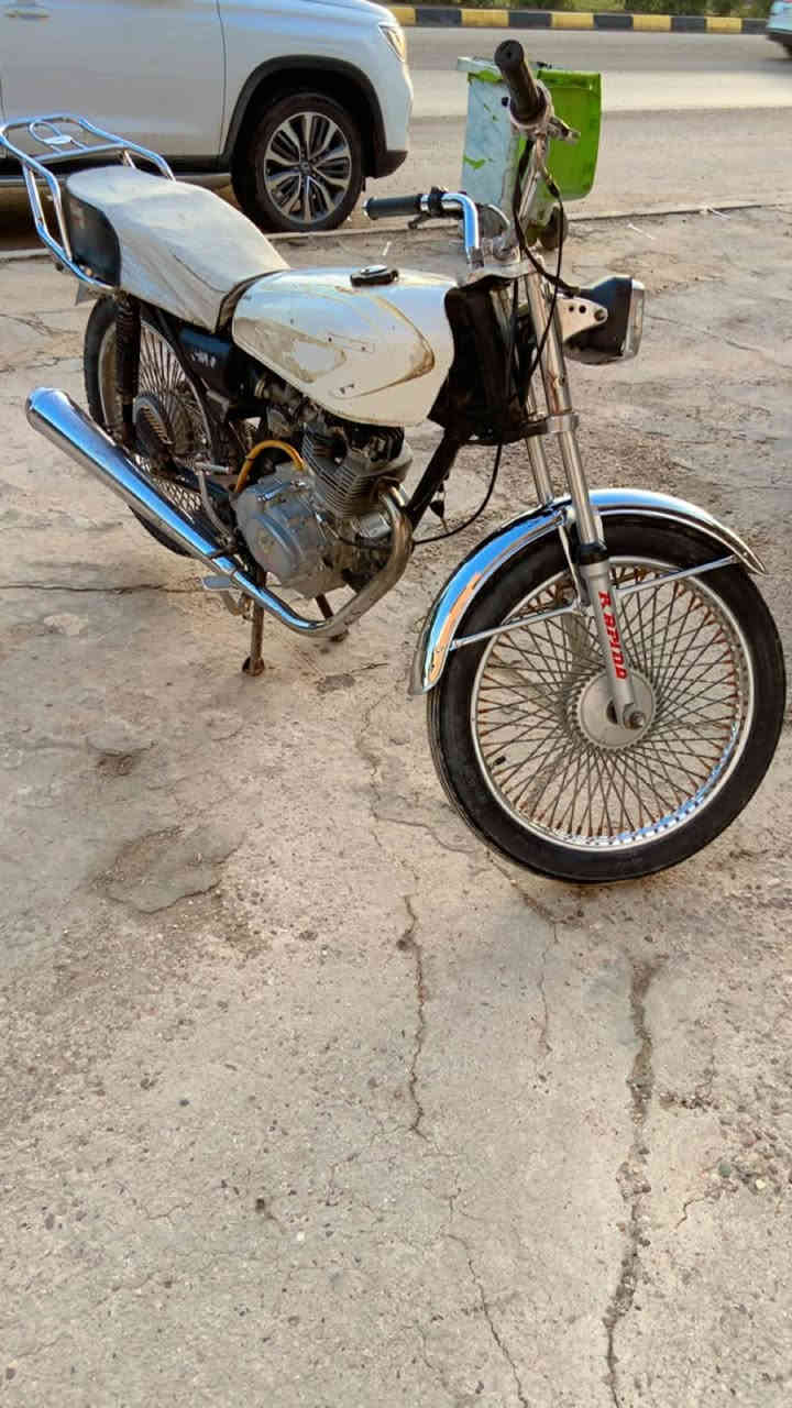 اللبيع دراجه تايكر كلك موديل 20 سعر 250بيه مجال  مكان حله ورديه شراي الخاص مفتوح /رقمي***********
