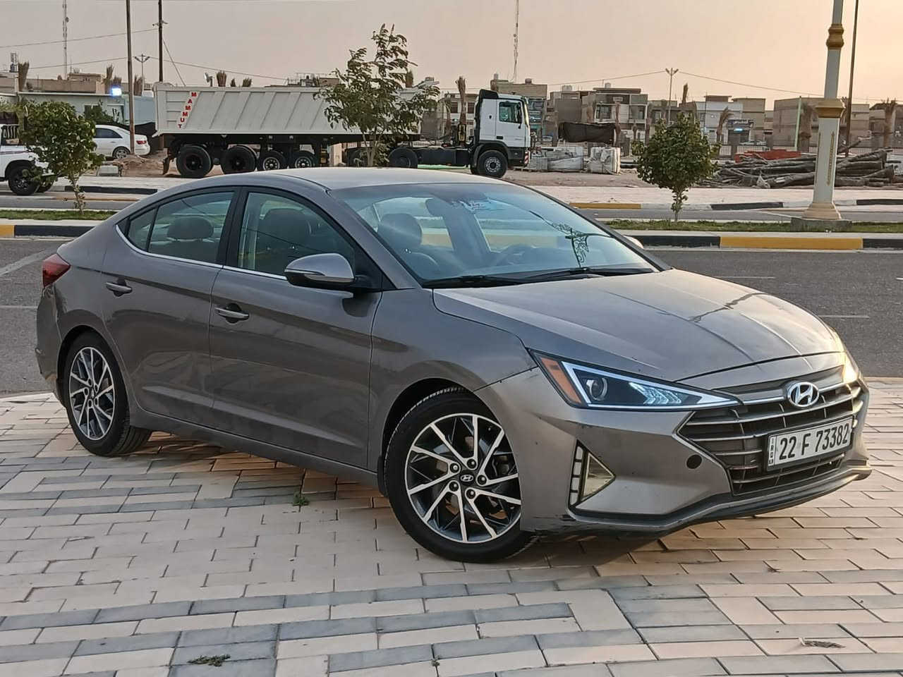 سلام. عليكم. للبيع. هونداي. النترا. موديل 2020 وارد. امريكي. صور. الحادث. مرفقه. بل. منشور. الموصفات. لمتدد  ماشيه 90مايل محرك 2000دوش بصمه بيبان +تشغيل رادار امامي. حساسات. خلفي شاشه. كبيره. كار بلي كامره. دواره. تحديد مسار توقف. ذاتي داخل. جلد. فول. كهرباء لايت. فول LED رقم. اربيل. جديد سنويه. الغايه. 2030 سياره. جديده. وجاهزه. من. كلشي. ومابيه. اي نقص. السعر (118) الستفسار اتصل. /*********** عنوان سياره كربلاء المقدسه اخوان بيع فقط
