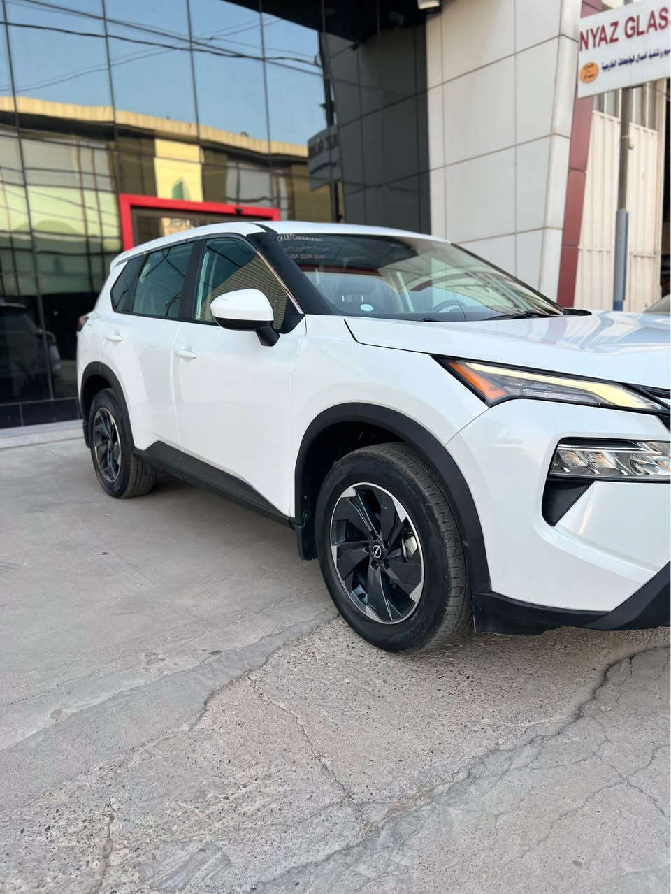 نيسان روج ٢٠٢٤ 
٣پستن توربو 
مواسةفات SV AWD
بو زانياري زياتر پةيوةندي بكة 
*********** أربيل, العراق
