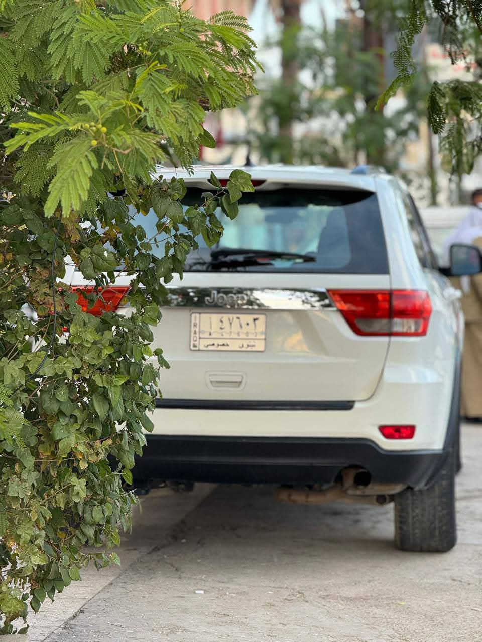 جيب لاريدو 2012 خليجي فول مواصفات ماعدا الفتحه 
ماشيه 150 كيلو مو ميل 
سياره حيل نضيفه ماناقصها شي
مابيها اي حادث او دواخل صبغ اثر التحرير انطيك حزام بدون دواخل بدون شاصي  سياره بيها كوبون بانزين
السعر 147
***********
***********
